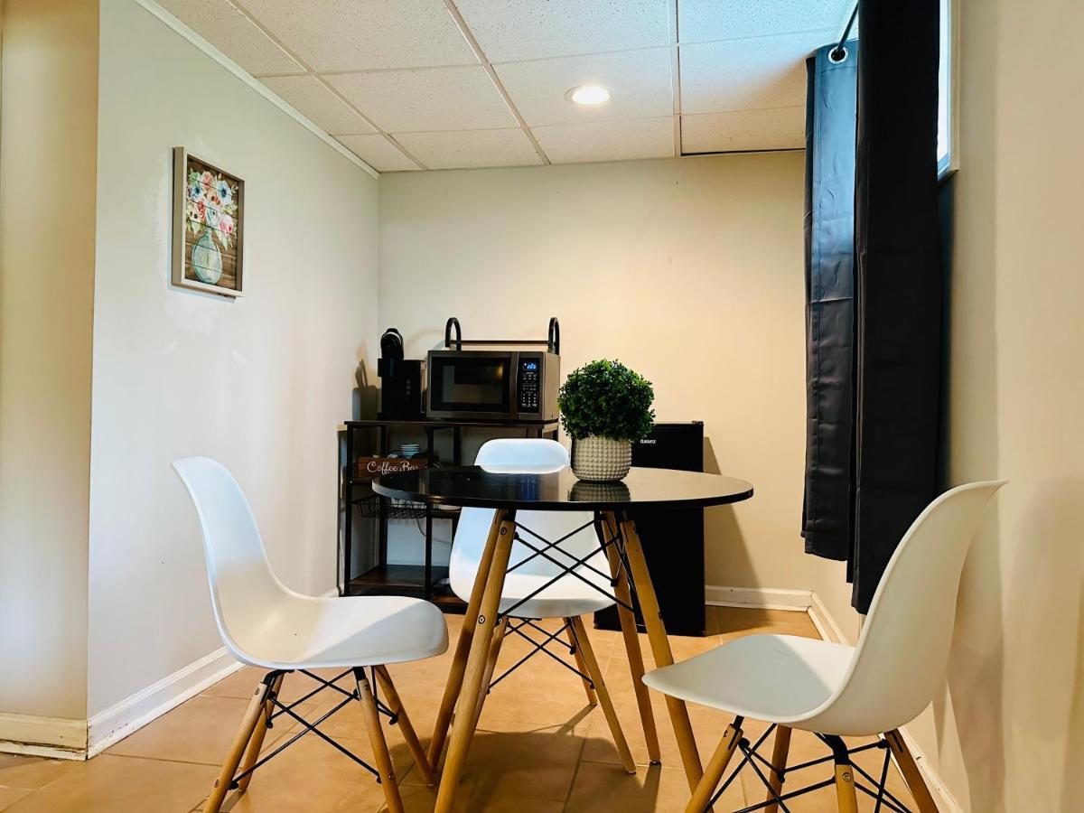 Campu'S Basement Studio W/ Private Entrance Cherry Hill Ngoại thất bức ảnh